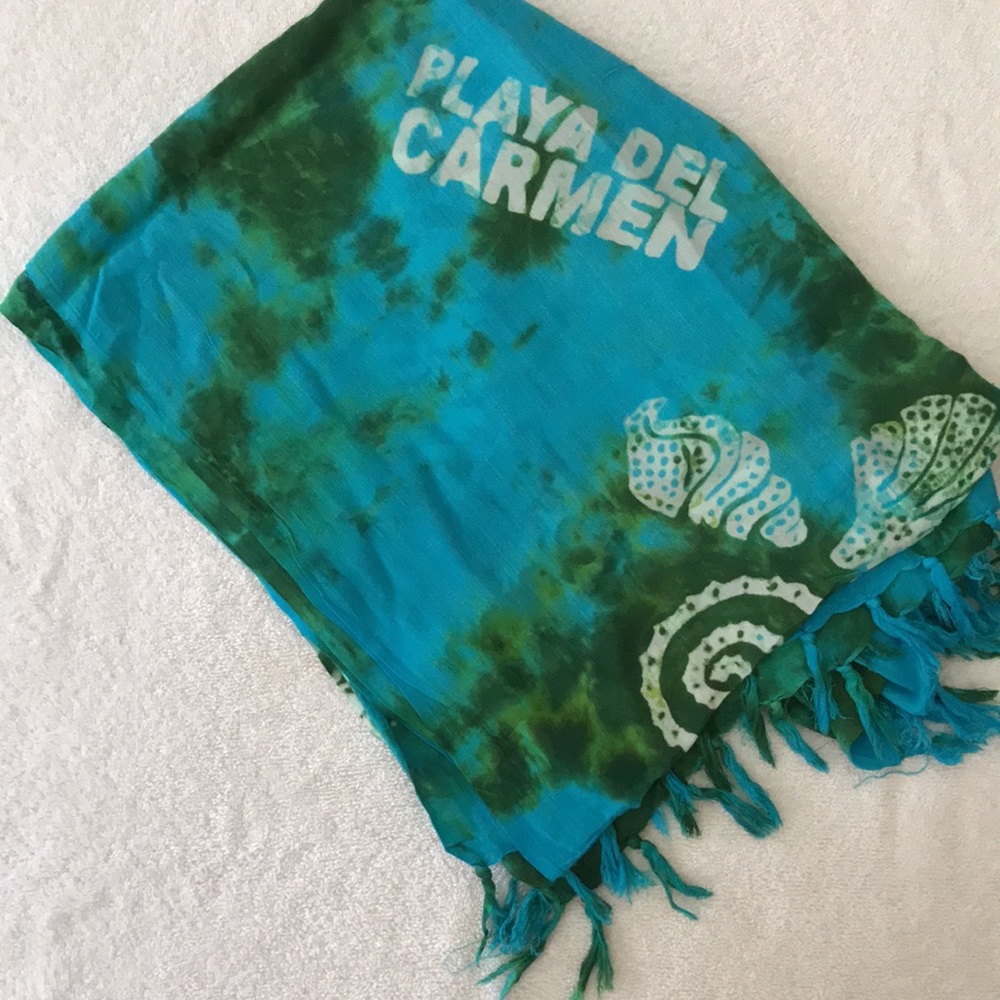 Vintage Playa Del Carmen tie dyed Blue and Green Batik Sarong